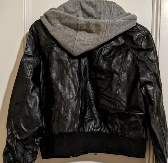 Bomber jacket - Picture 3 of 3